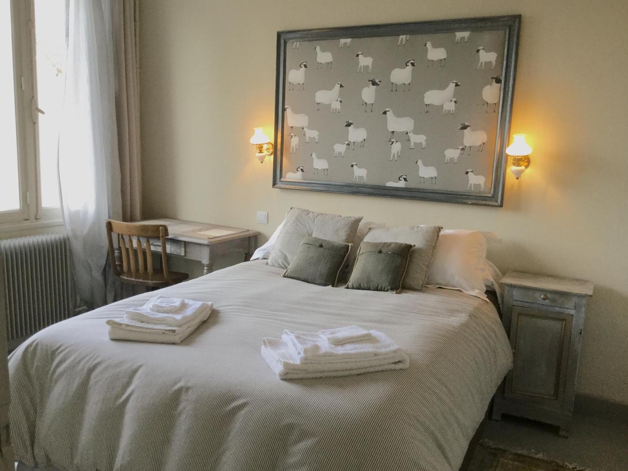 Le Logis Alexandra Bnb La Trimouille Exterior foto